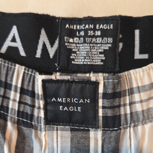 American Eagle Outfitters Black and White Plaid Boxer Shorts Size Large - Picture 2 of 5